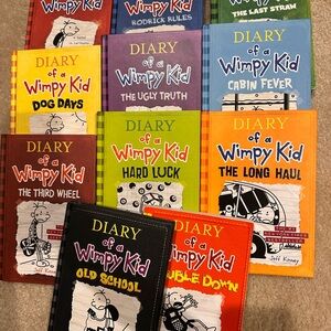Diary of a Wimpy Kid Book Set - Multicolor